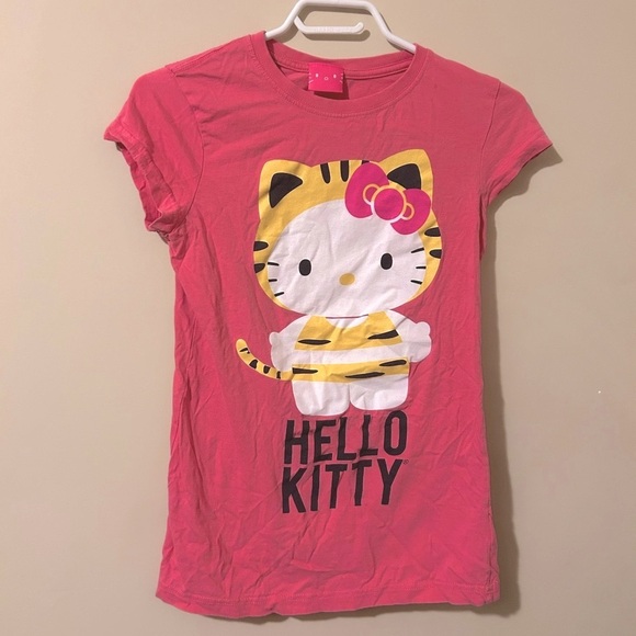 HELLO KITTY SANRIO CUTE TIGER TEE SHIRT SCENE - Picture 3 of 4